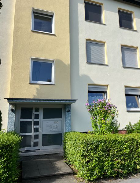 Geschmackvolle  2,5-Zimmer-Wohnung mit Balkon in Duisburg